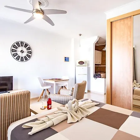 Paraiso Del Sur Mar Y Teide Apartment