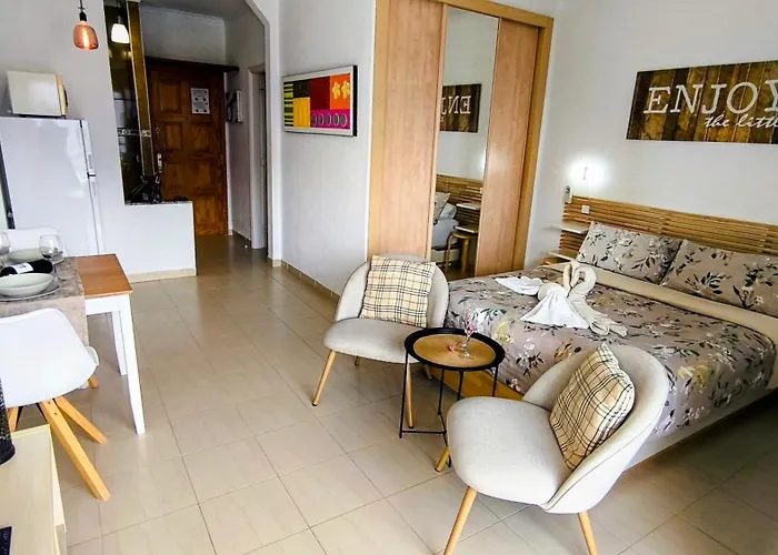 Paraiso Del Sur Mar Y Teide Apartment *